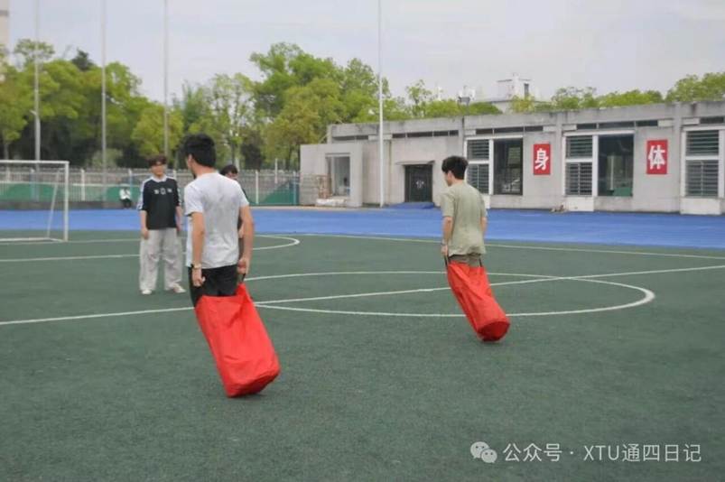 图6 袋鼠跳